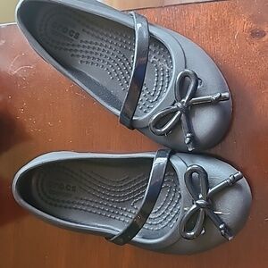 Girls size c9 Crocs